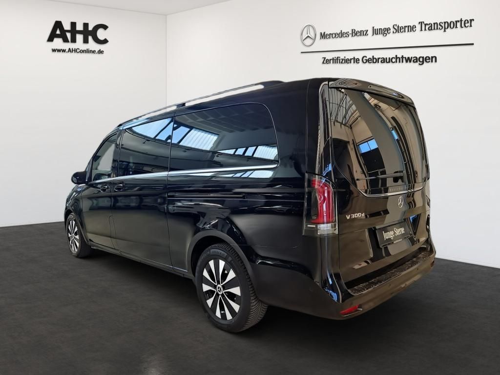 Fahrzeugabbildung Mercedes-Benz V 300 AVG extralang 8 Sitze STHZ ele.ST AMGFront
