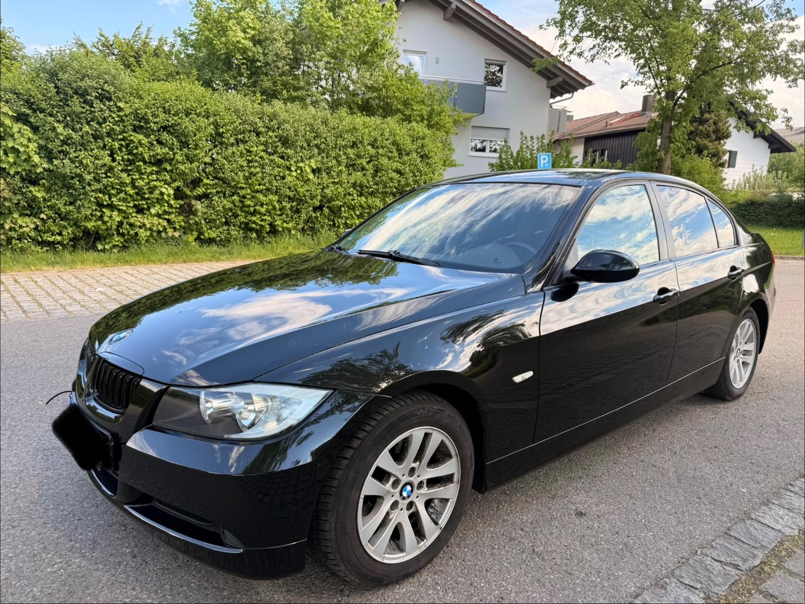 BMW 320i Limousine