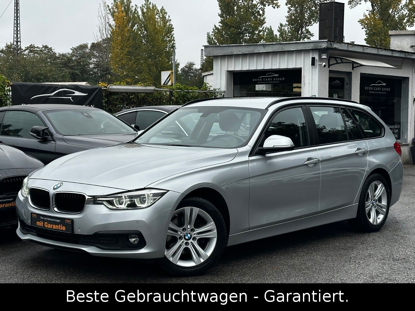 BMW 320d Touring Advantage * LED * NAVI * AHK *2HAND