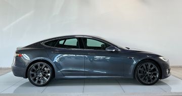 Fahrzeugabbildung Tesla Model S AbstandTempo Pano 360°Leder 21"SoundSyst