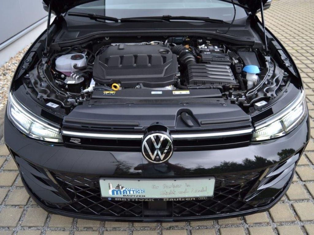 Passat Variant 2.0 TDI DSG R-Line VOLL/BLACK-STY