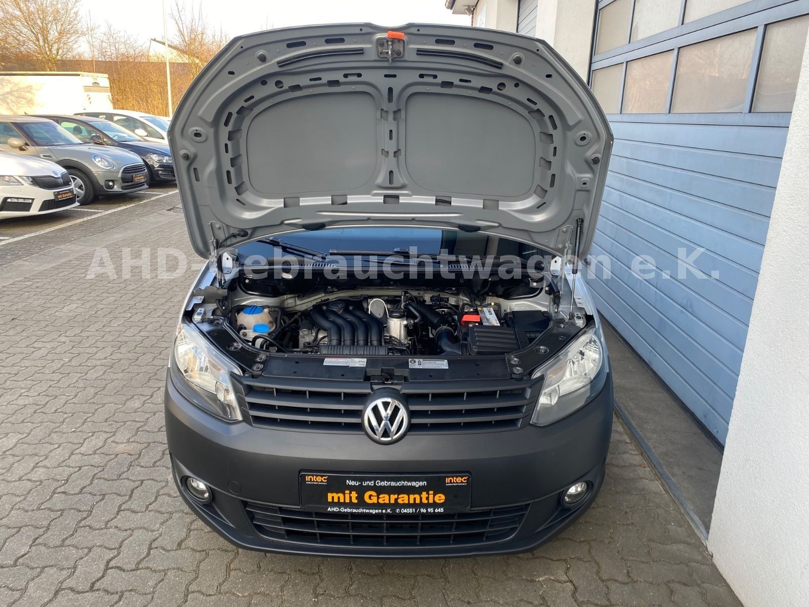 Fahrzeugabbildung Volkswagen Caddy Maxi 2.0 Roncalli 7-Sitzer