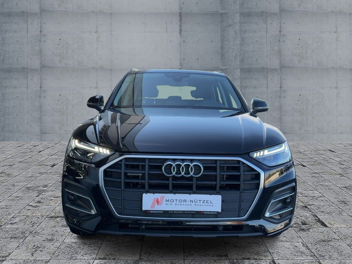 Audi Q5 50 TFSI e QU S-TR MATRIX+PDC+GRA+SHZ+AHK+20" imagem 3