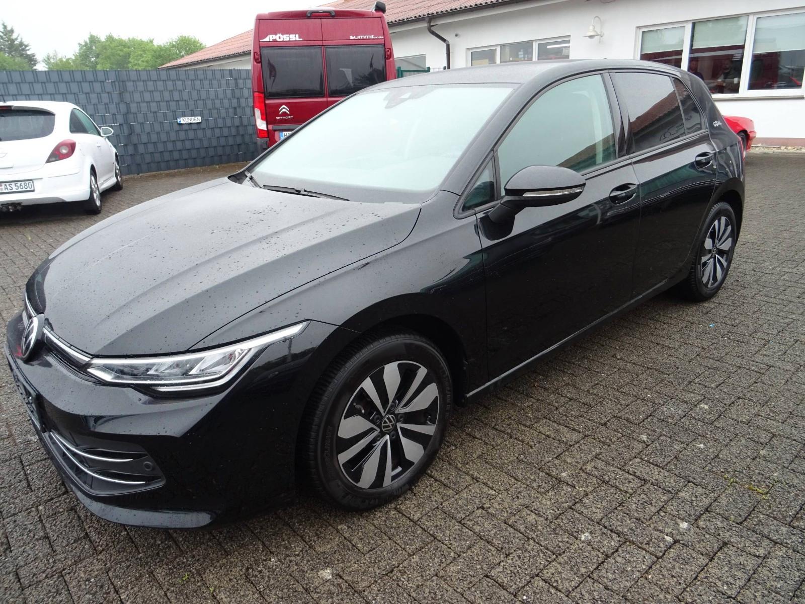 Volkswagen Golf VIII Lim. Goal 1.5 LED Navi PDC Temp.