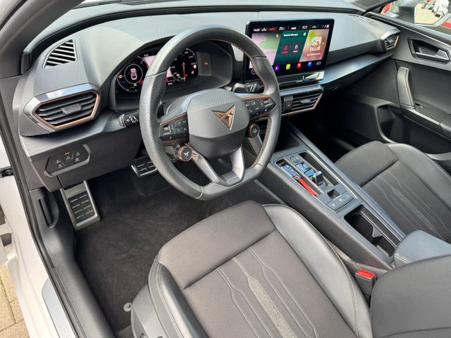 Leon ST 1.4 eHYBRID 180kW VZ DSG ACC/NAV/RFK/DCC