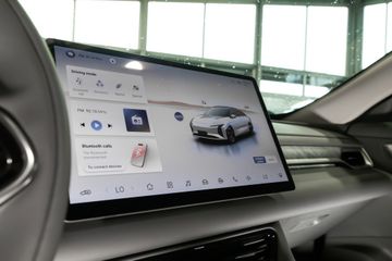 Bild 15 DFSK Andere Forthing 7 REEV Pano, Klima 360-Cam