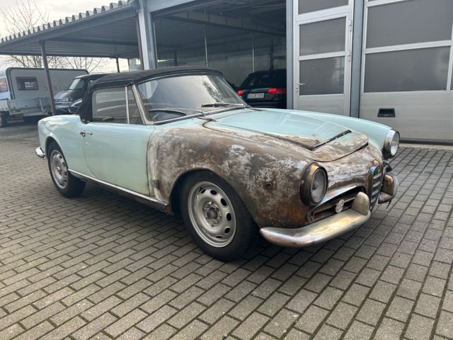 Alfa Romeo Giulia 1600 Spider 10123