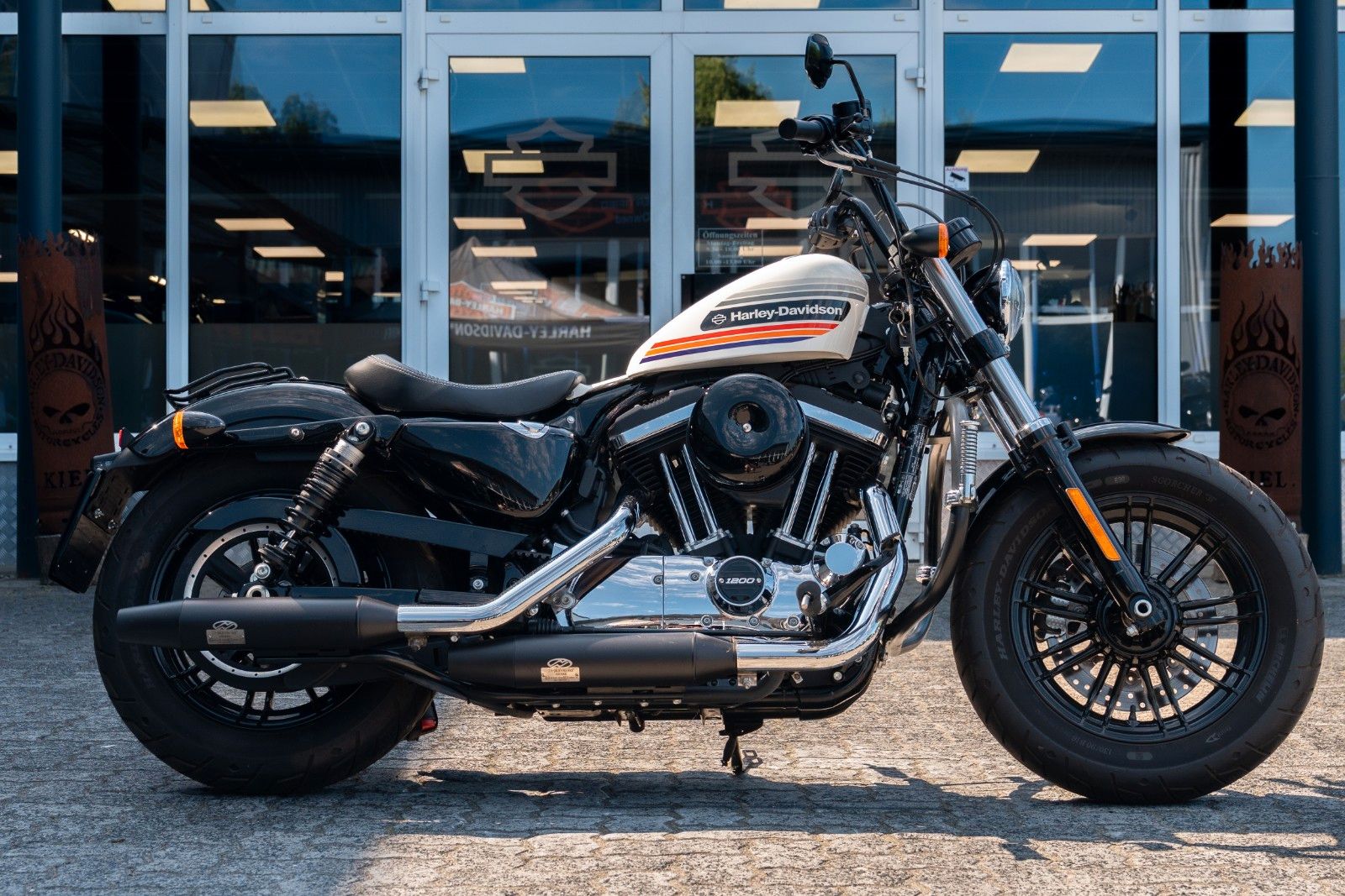 Fahrzeugabbildung Harley-Davidson XL1200XS FORTY-EIGHT SPECIAL - JEKILL&HYDE -