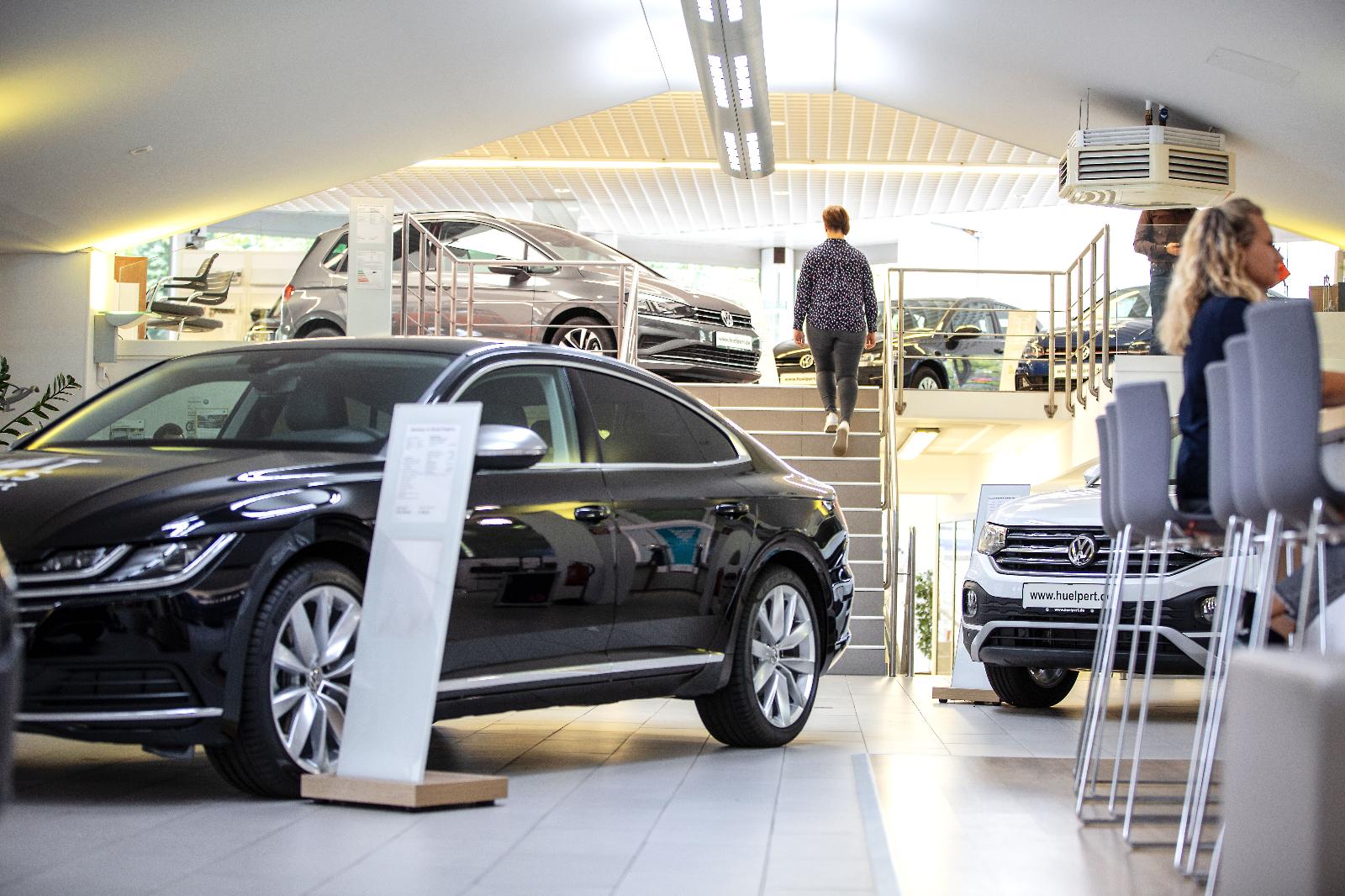 showroom-image-main