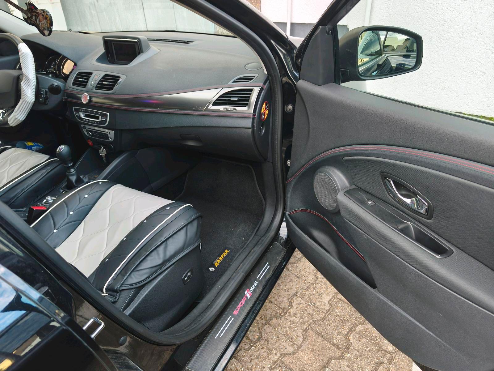 Renault Megane 2013 — photo 6