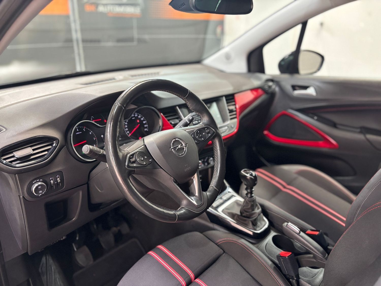 Fahrzeugabbildung Opel Crossland X GS Line#LED#Spur#Ambiente#Kamera