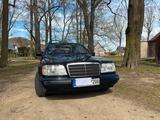 Mercedes-Benz Mercedes W 124 , E 200 Cabrio - gebrauchte Mercedes-Benz E 200 aus dem Jahr 1997