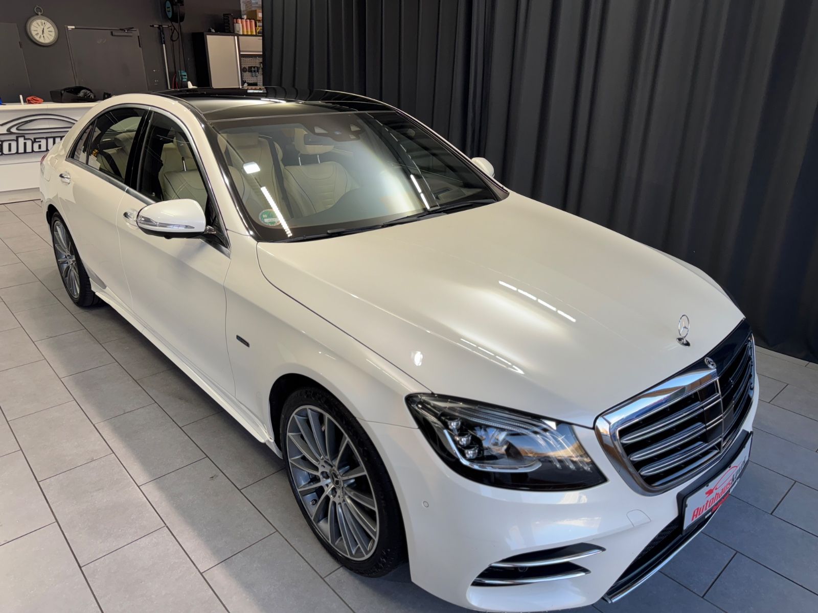 Fahrzeugabbildung Mercedes-Benz S 560e LANG|AMG-LINE|20"ZOLL|PANORAMA|ACC|VOLL