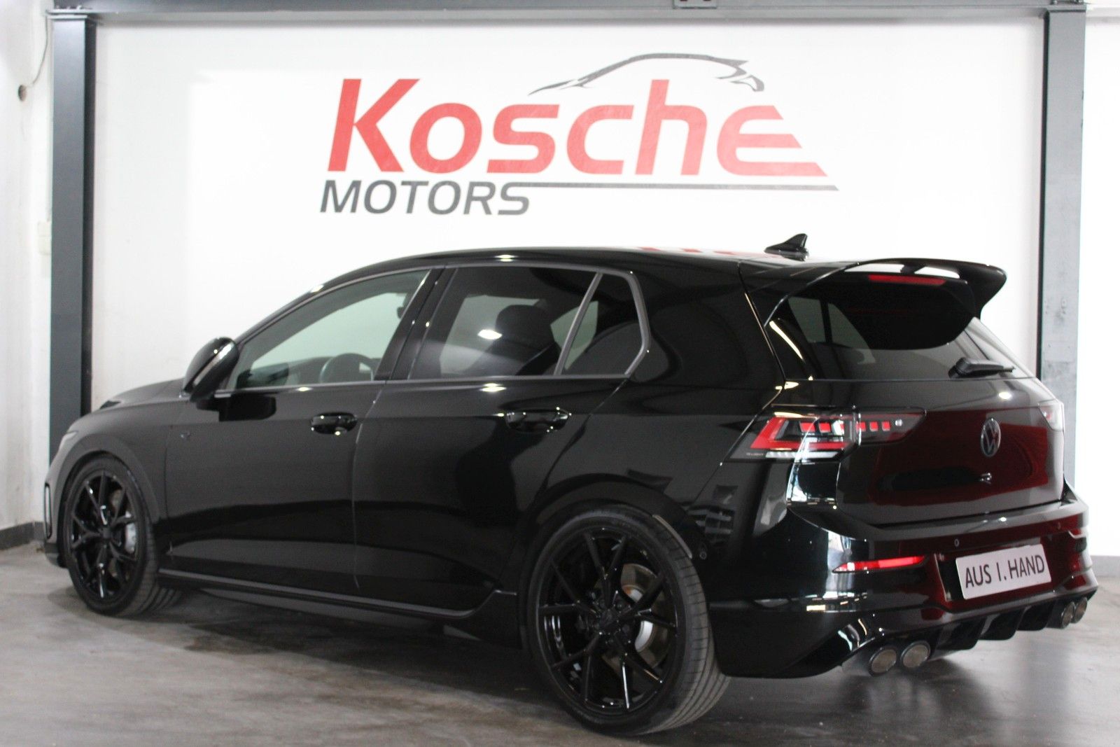 Volkswagen Golf R VIII Lim. 2.0 TSI 4Motion Black Edition foto 3