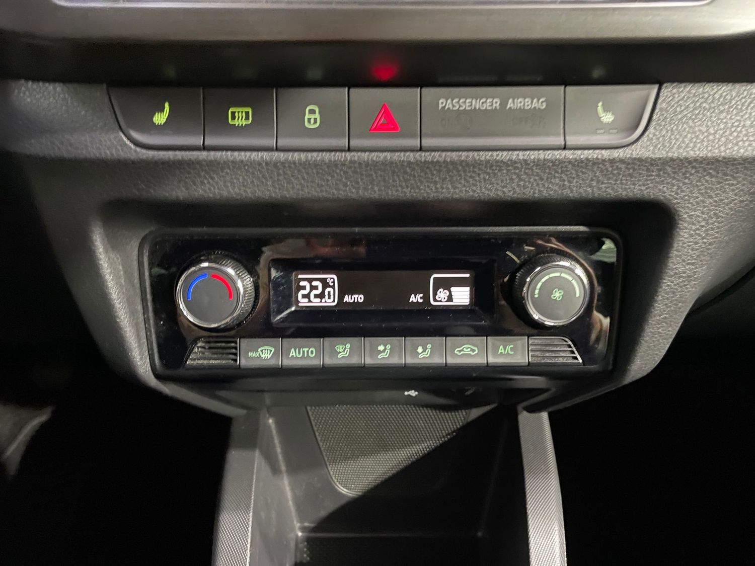 Fahrzeugabbildung SKODA Fabia Drive 125 Best Of #Pano#LED#ACC#Totwinkel