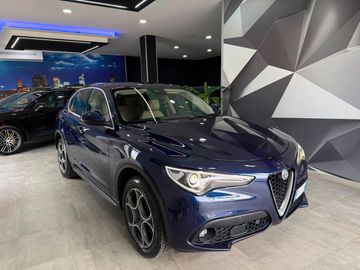 Alfa-Romeo Stelvio - 2