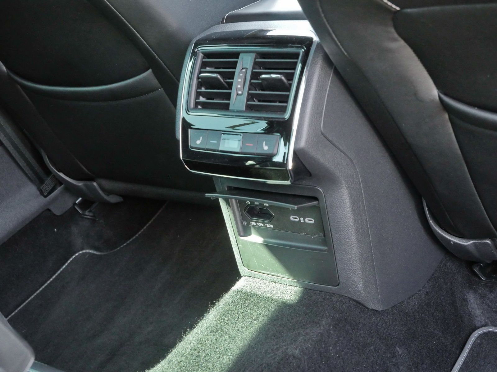 Skoda Superb - Bild 18