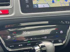 Fahrzeugabbildung HR-V Executive Kamera+Pano+Allwetterr.