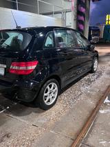 Mercedes-Benz Mercedes B170 - Mercedes-Benz B 170 in Köln