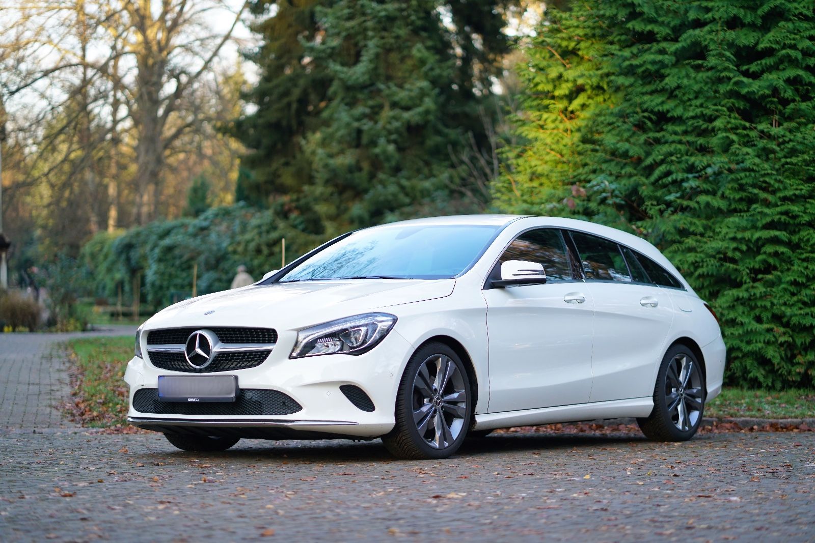 MERCEDES-BENZ CLA 220 Shooting Brake CLA 220 d DCT 