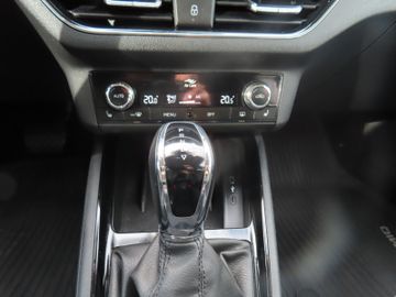 Fotografie 11 des Skoda Kamiq 1.0l TSI 81kW TOUR Navi Sitzheizung Garant