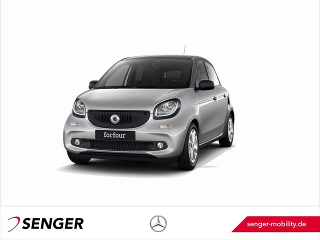 Smart forfour 66 kW twinamic*Passion*Einparkhilfe*Pano