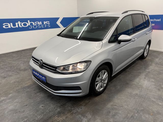 Volkswagen Touran Comfort.1.5 TSI VirtuCock AHK ACC 7-Sitze