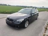 BMW E61 530d Touring - BMW 530 aus 2005: Kombi, 530d