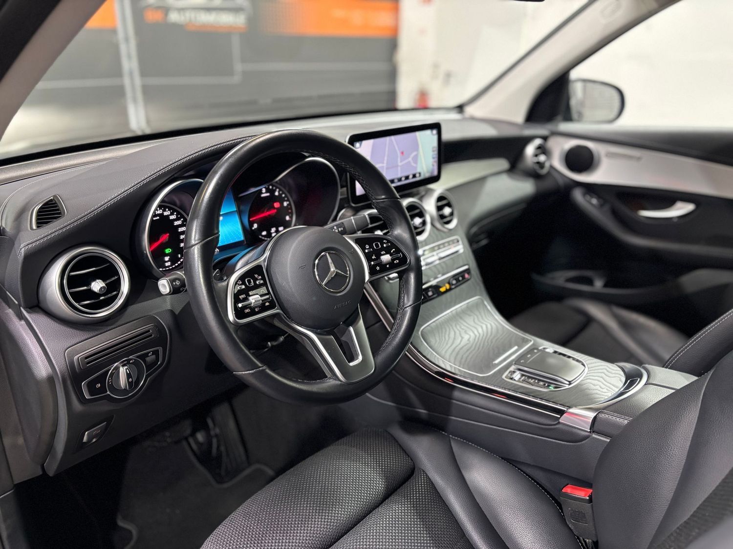 Fahrzeugabbildung Mercedes-Benz GLC 400 d 4Matic AMG#Kamera#ACC#Spur#LED