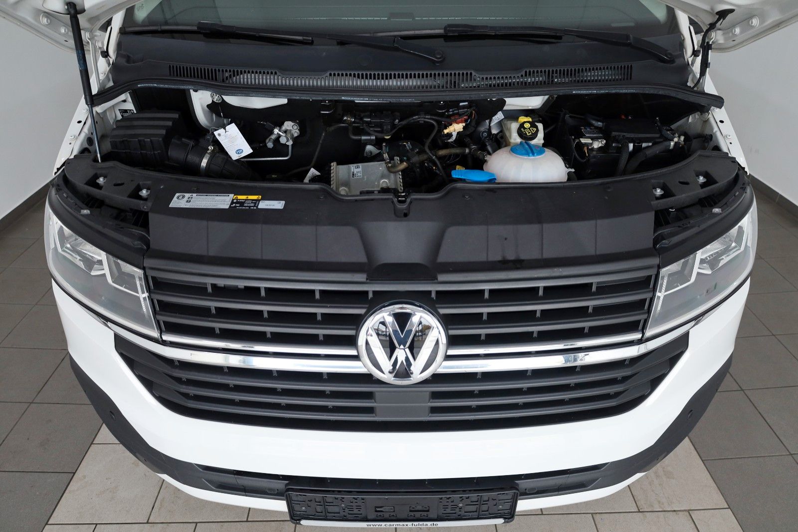 Fahrzeugabbildung Volkswagen T6 Multivan T6.1 Trendline, Family,Navi,7 Sitzer