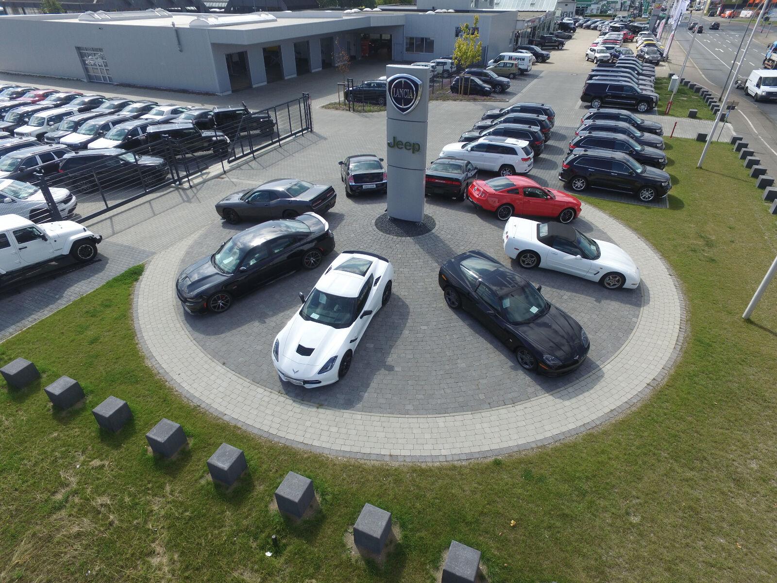 showroom-image-main