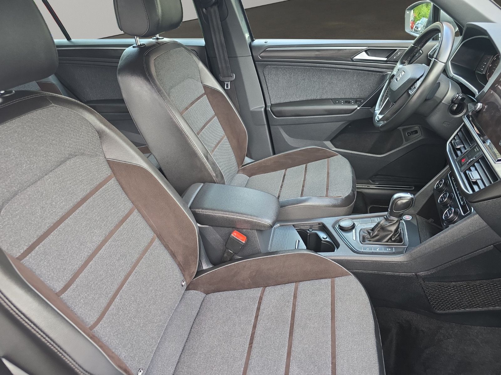 Fahrzeugabbildung SEAT Tarraco Xcellence 4Drive/7-Sitzer/360°