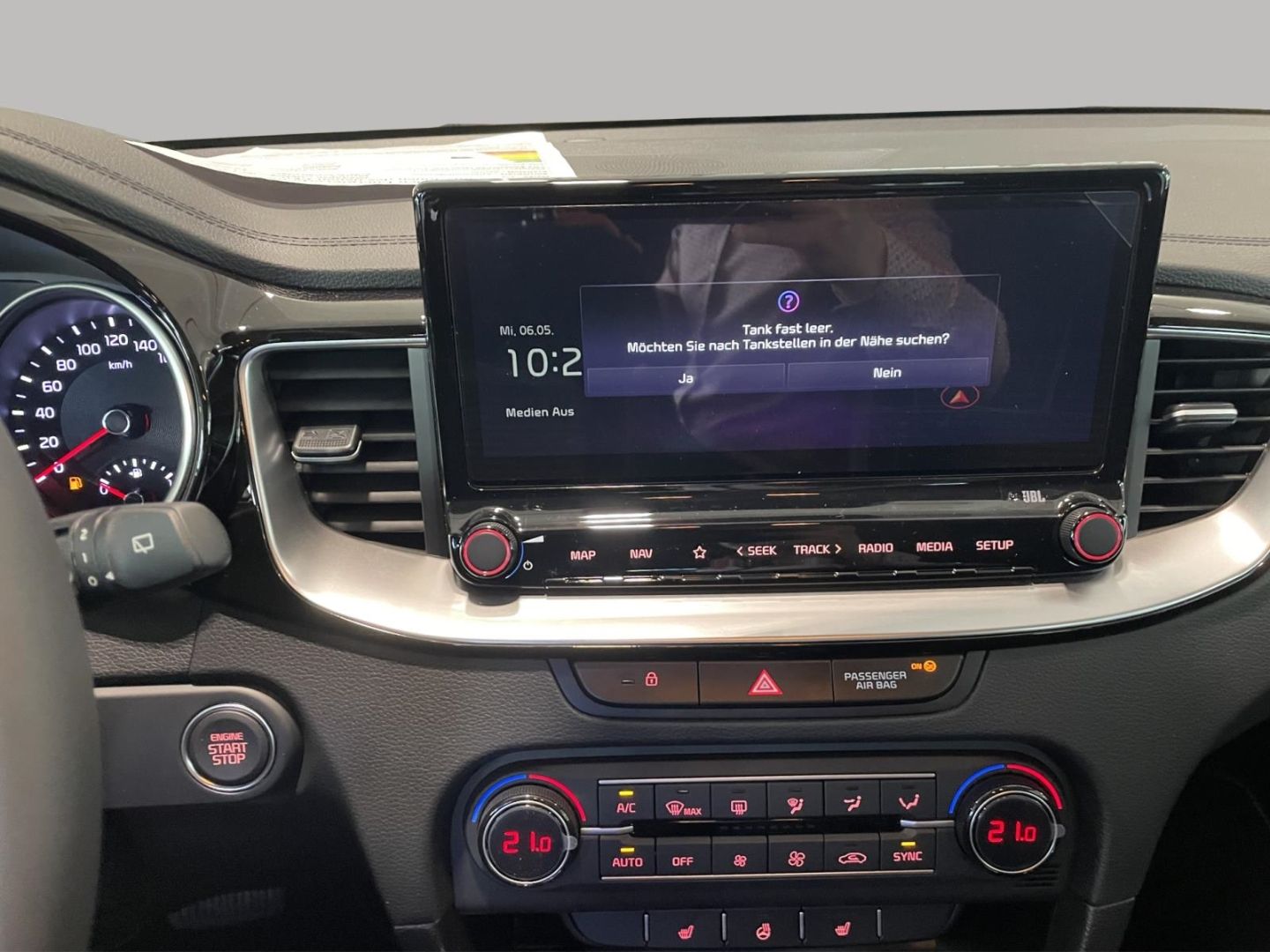 Fahrzeugabbildung Kia Ceed Ultimate Edition LED Kamera SpurhaltASS DAB