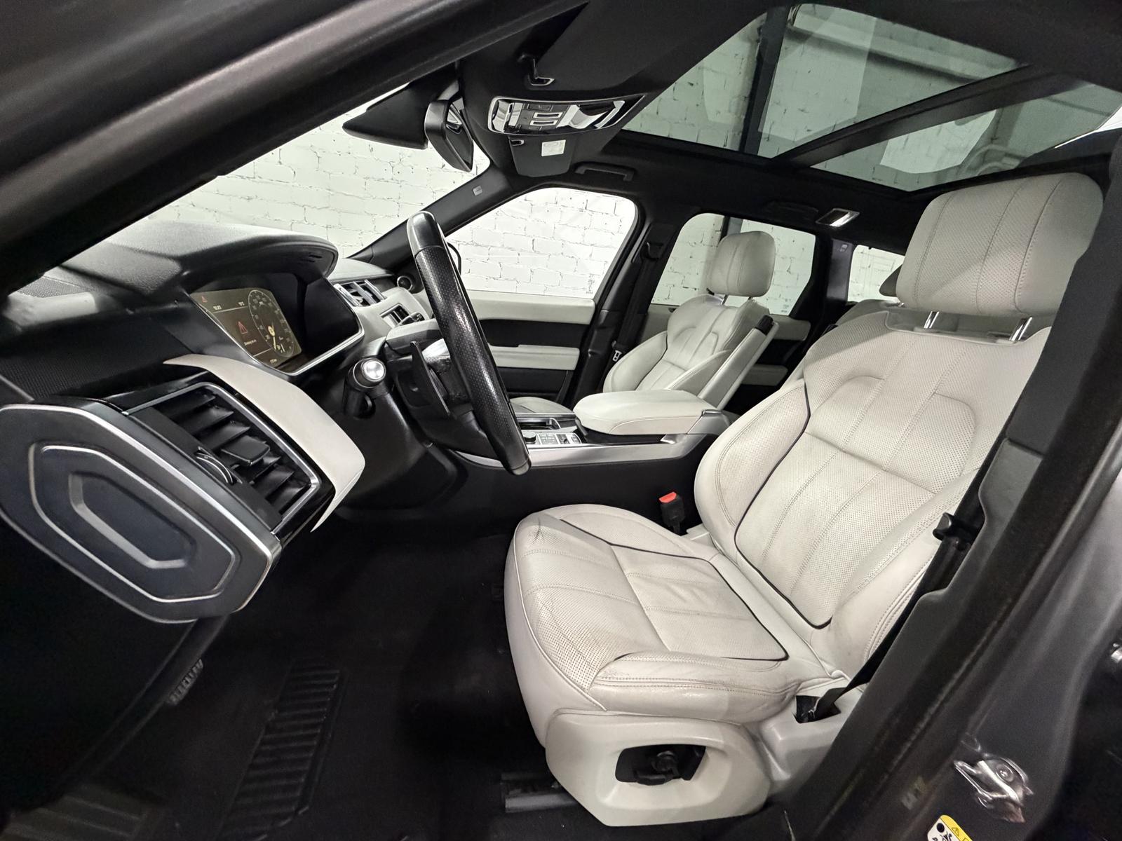 Land Rover Range Rover Sport HSE / Luftfederung / PANORAMA