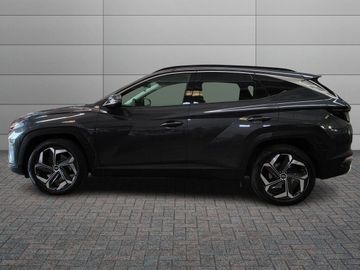 Hyundai TUCSON - 2