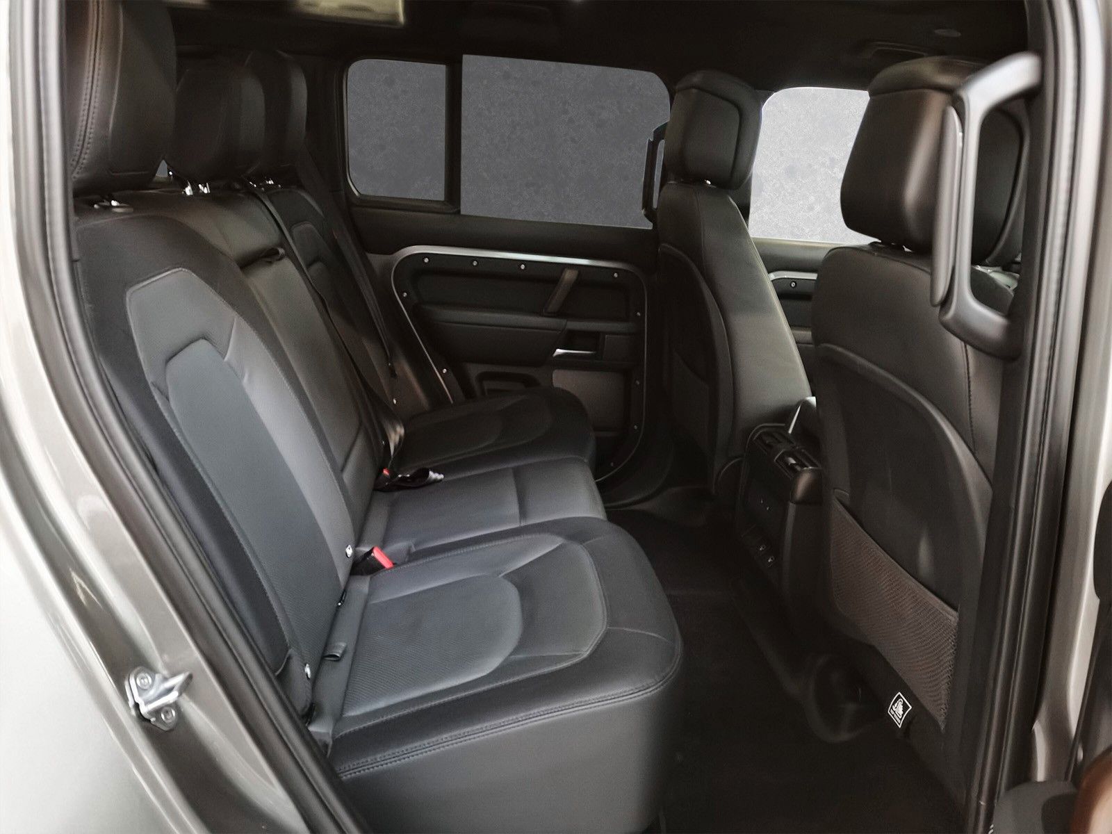 Land Rover Defender 110 D300 X-Dynamic HSE foto 5