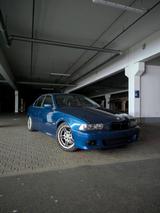 BMW E39 525i Topas Blau - BMW 525 aus 2001: 525i