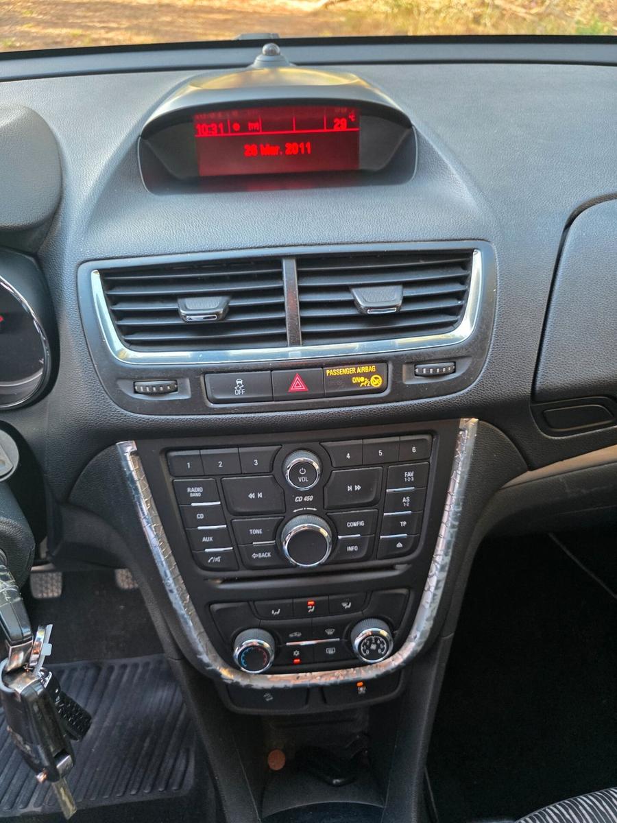 Opel Mokka 2014 — photo 15