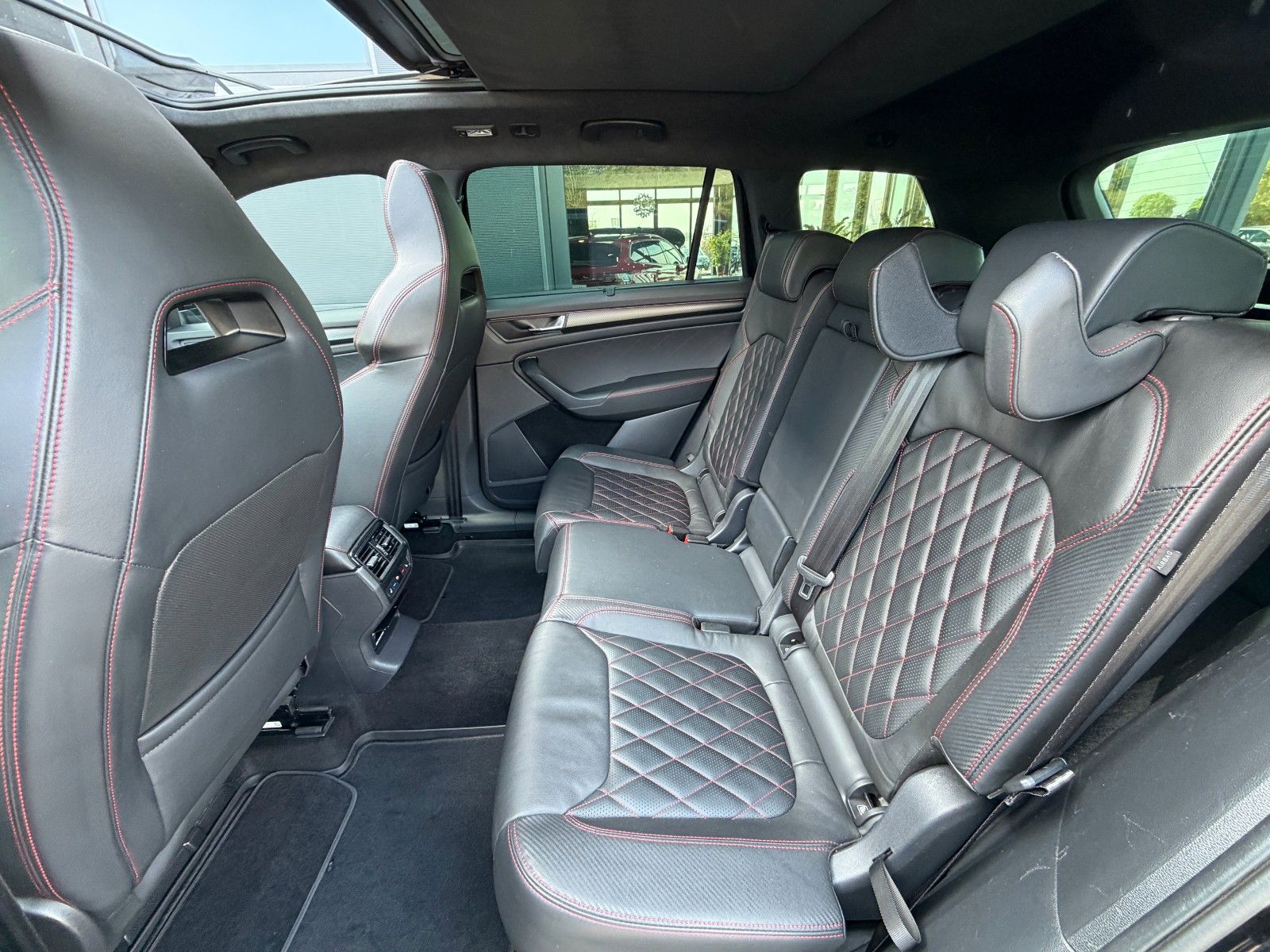 Skoda Kodiaq 2,0TSi RS 4x4 FL Pano AHK Leder Standhz foto 13