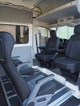 Volkswagen Crafter 35  L4 Superhochdach  5-Sitzer Autom. - Volkswagen Crafter: Van, Super