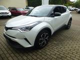Toyota C-HR 1,8 Hybrid - weiße Toyota C-HR