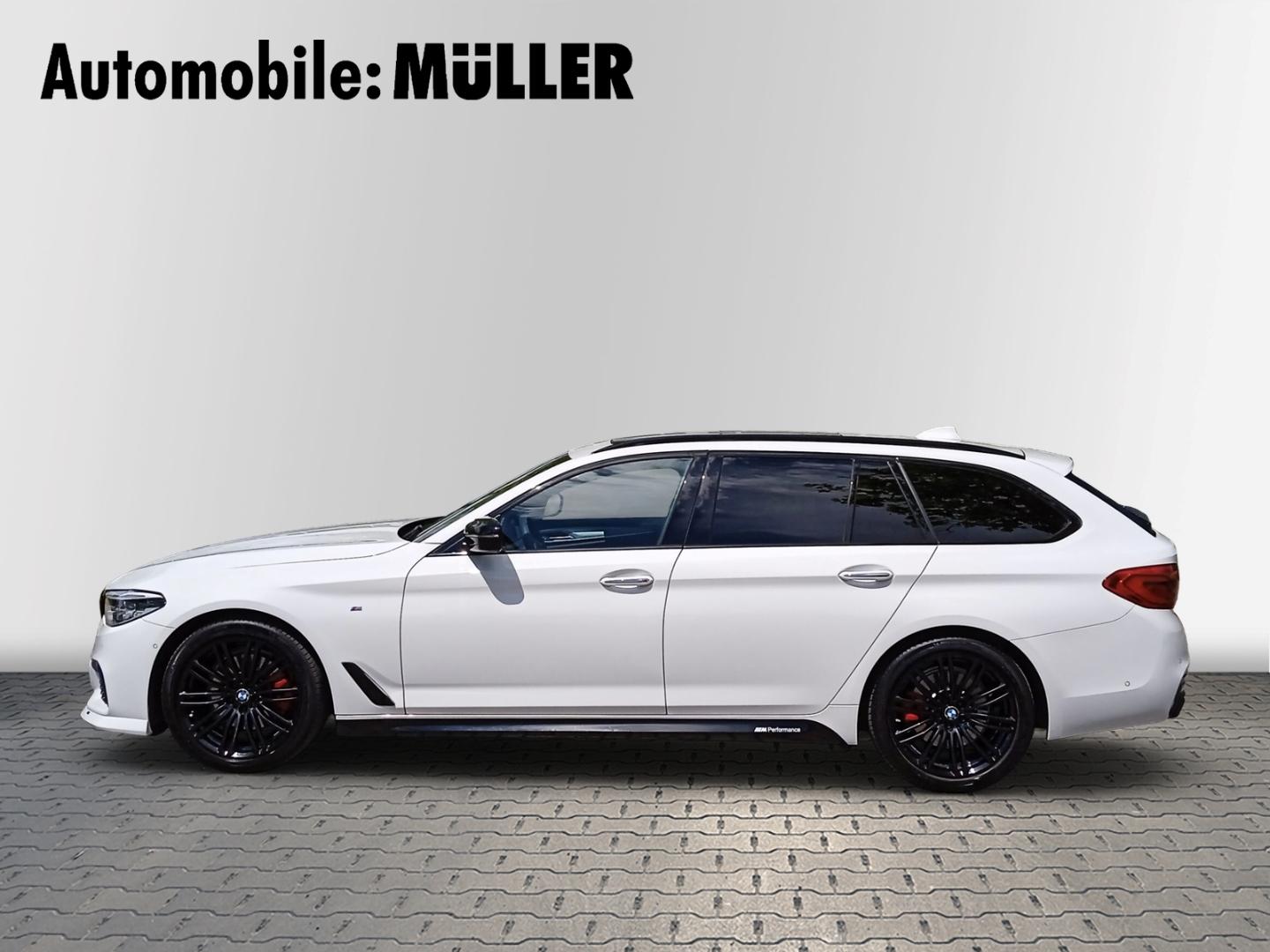 BMW 520 d Tour. MSport+HUD+AHK+ACC+ADPT. LED+KAMERA+