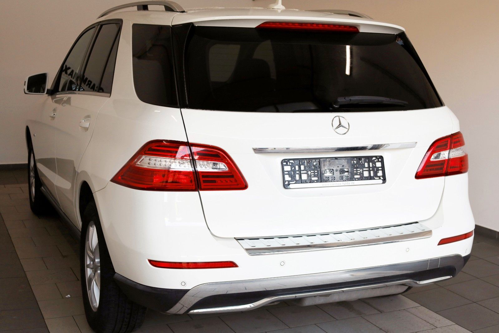 Fahrzeugabbildung Mercedes-Benz ML 250 CDI BT T.Leder,Navi,SD,SH,Park Assist,AHK