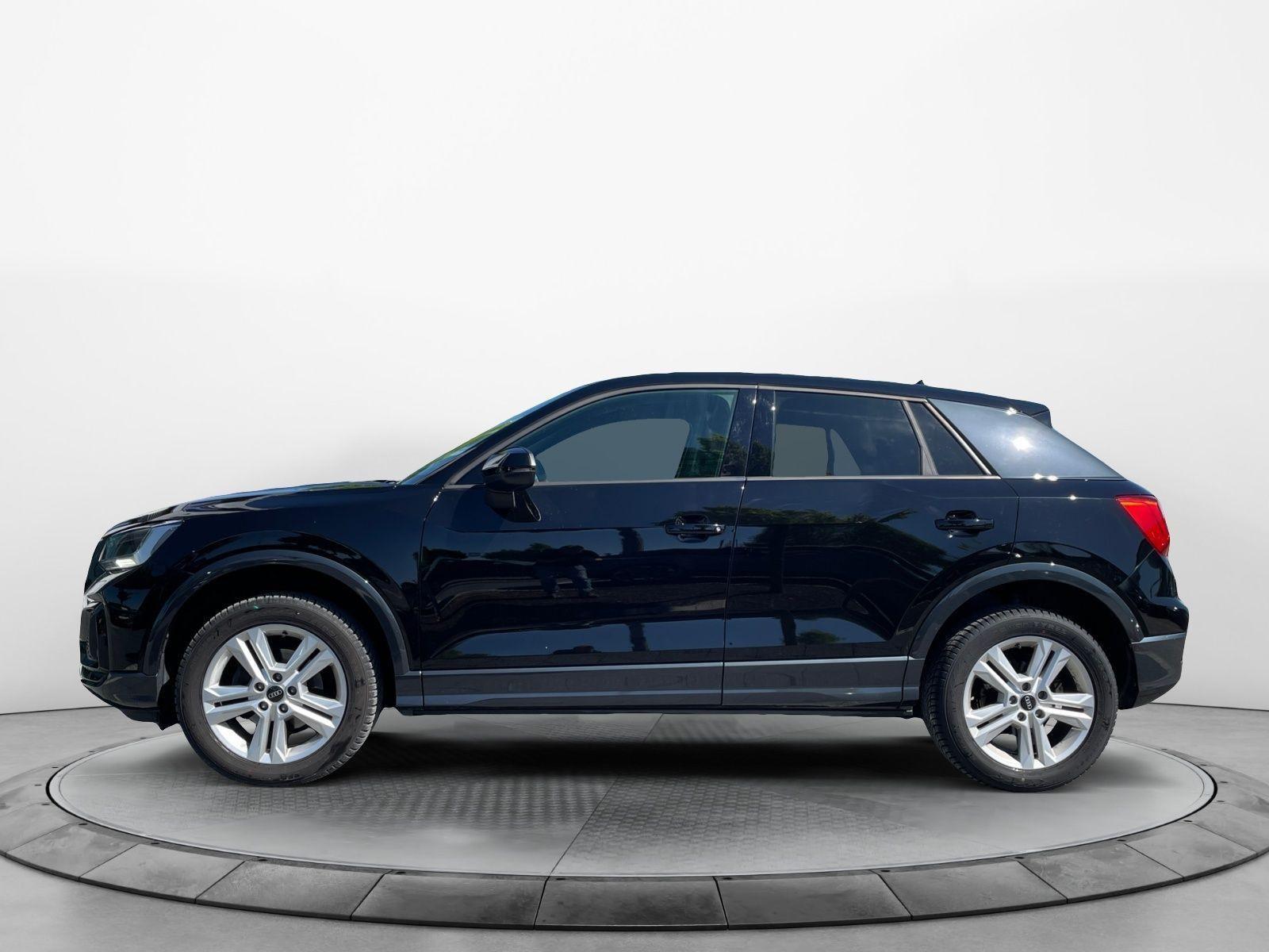 Audi Q2 35 TFSI S-Tronic S-Line, LED, Ambiente, Tempo