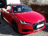 Audi TT Roadster 2.0 TFSI S tronic quattro -