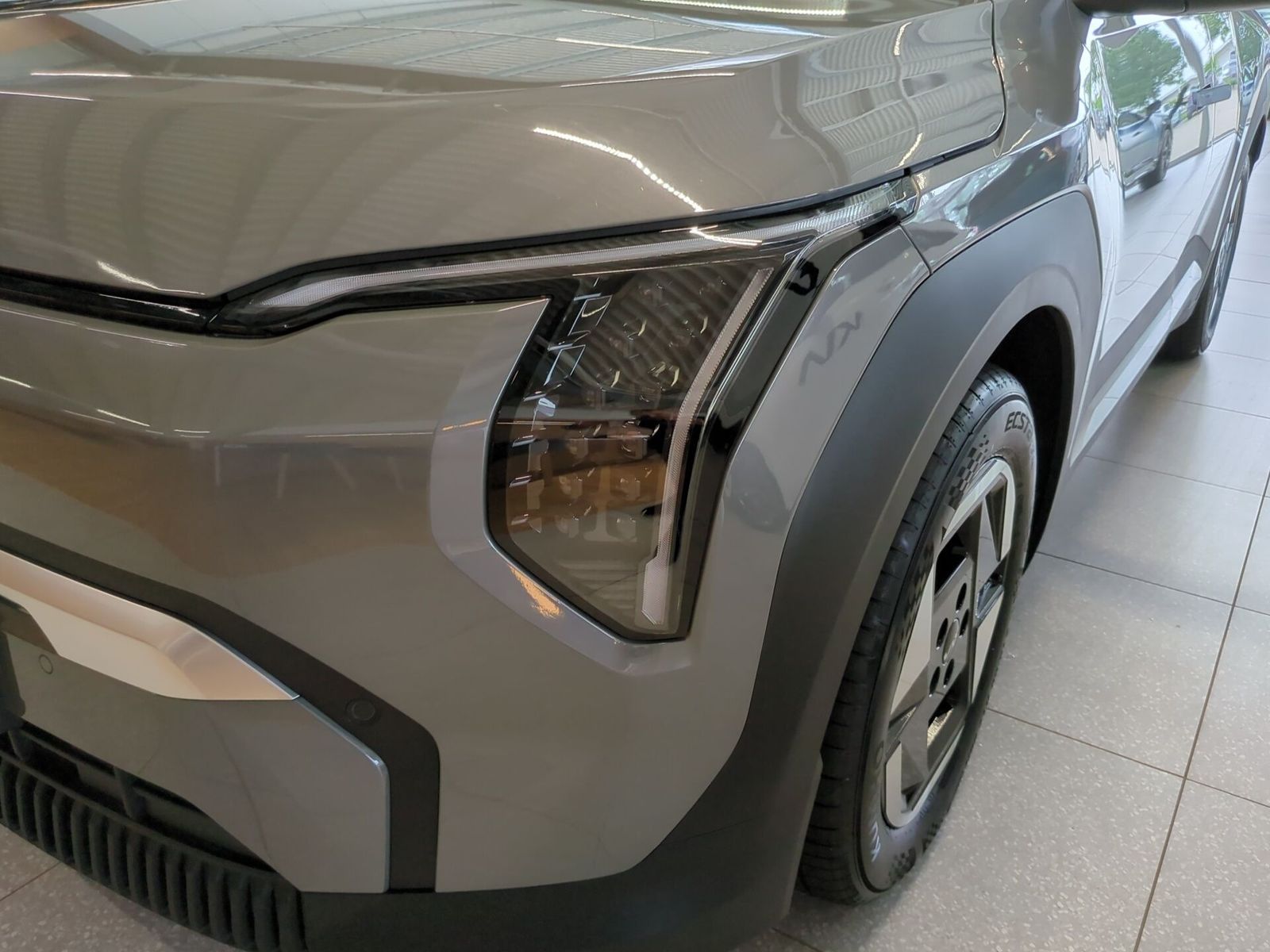 Fahrzeugabbildung Kia EV3 81,4 KWH EARTH WIC UPG