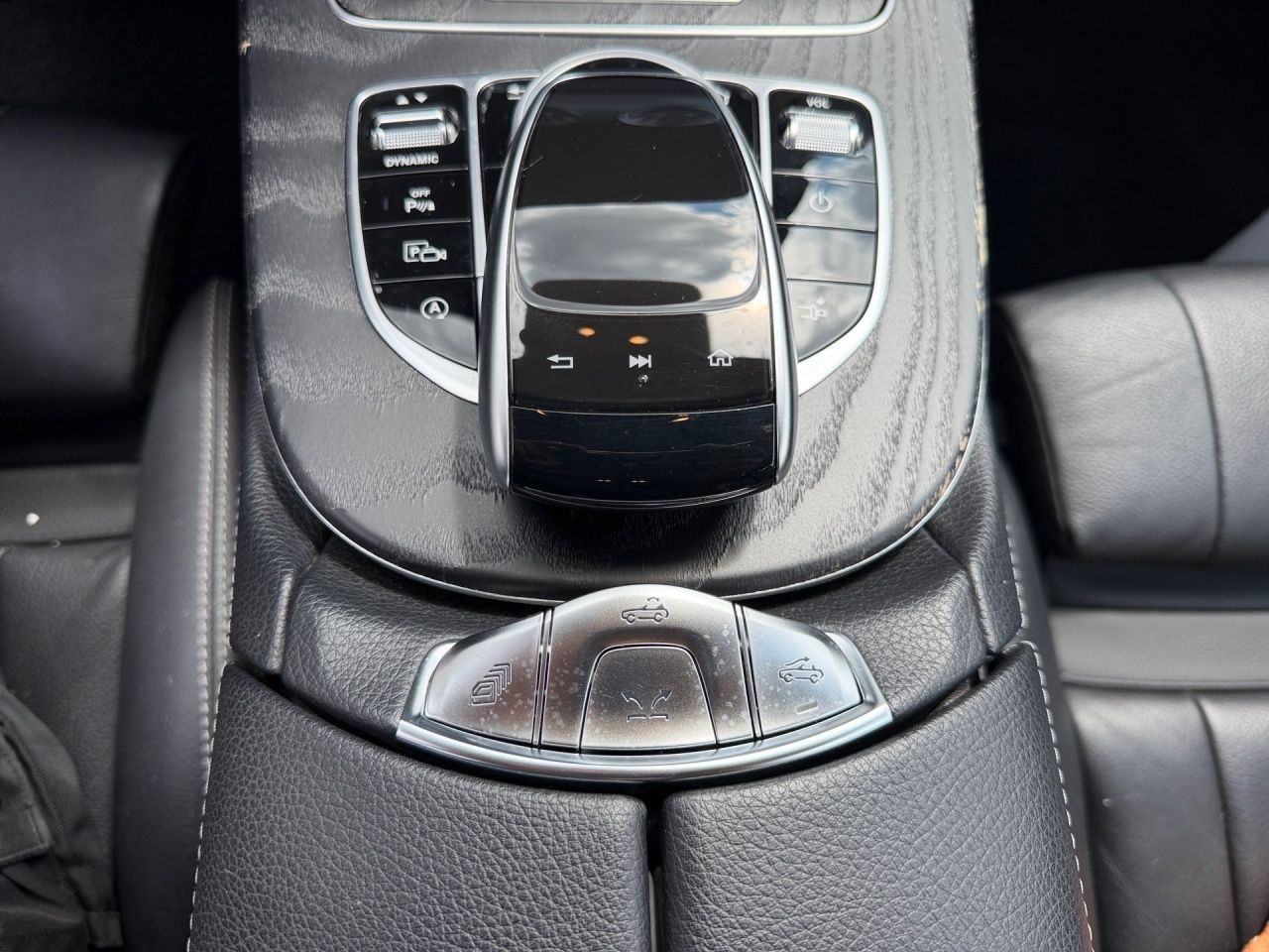 Fahrzeugabbildung Mercedes-Benz E 220 d Cabriolet AVANTGARDE+BURM+MEMORY+MULTIB+