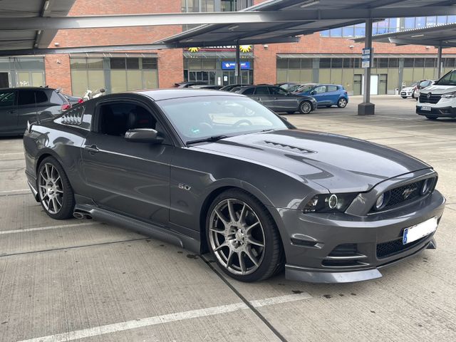 Ford Mustang GT /Schalter/Euro6 /TÜV 02/2026/Cervini*