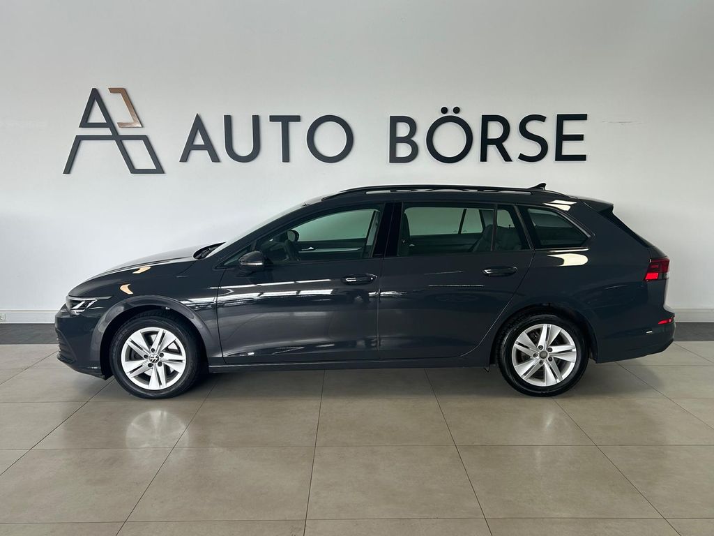 Volkswagen Golf VIII Var 2.0TDI LIFE*LED*ACC*NAVI*PDC*ViCo*