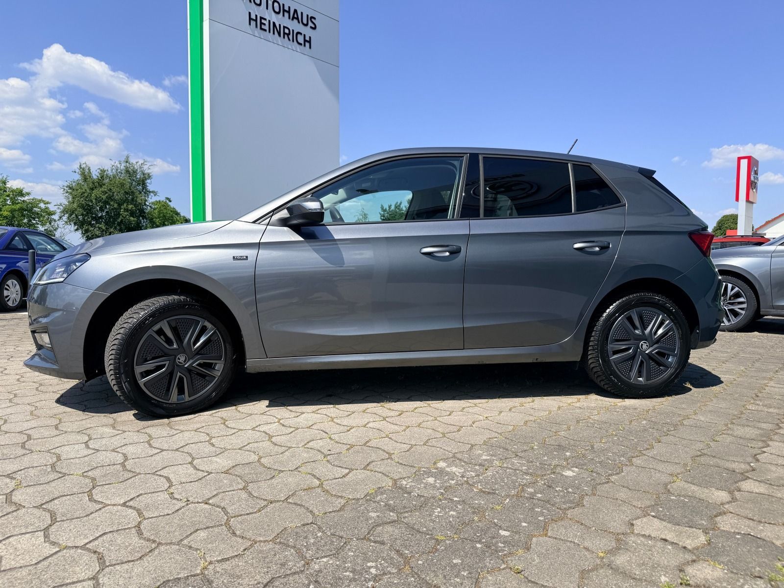 Fahrzeugabbildung SKODA Fabia Tour 115PS 6-Gang*RFK*SmartLink*Allwetter